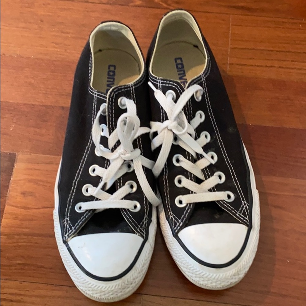 COPY - Black Converse